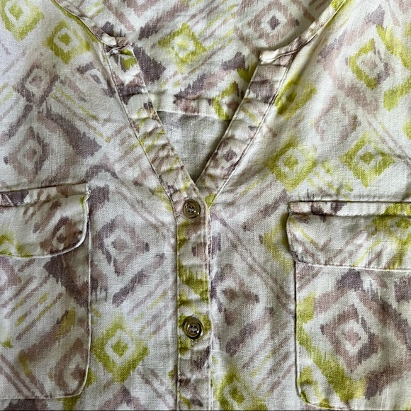 JM collection Aztec Print Top - Picture 4 of 8